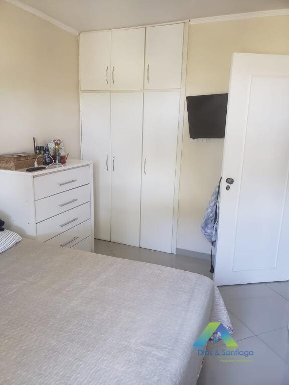 Apartamento à venda com 3 quartos, 90m² - Foto 11