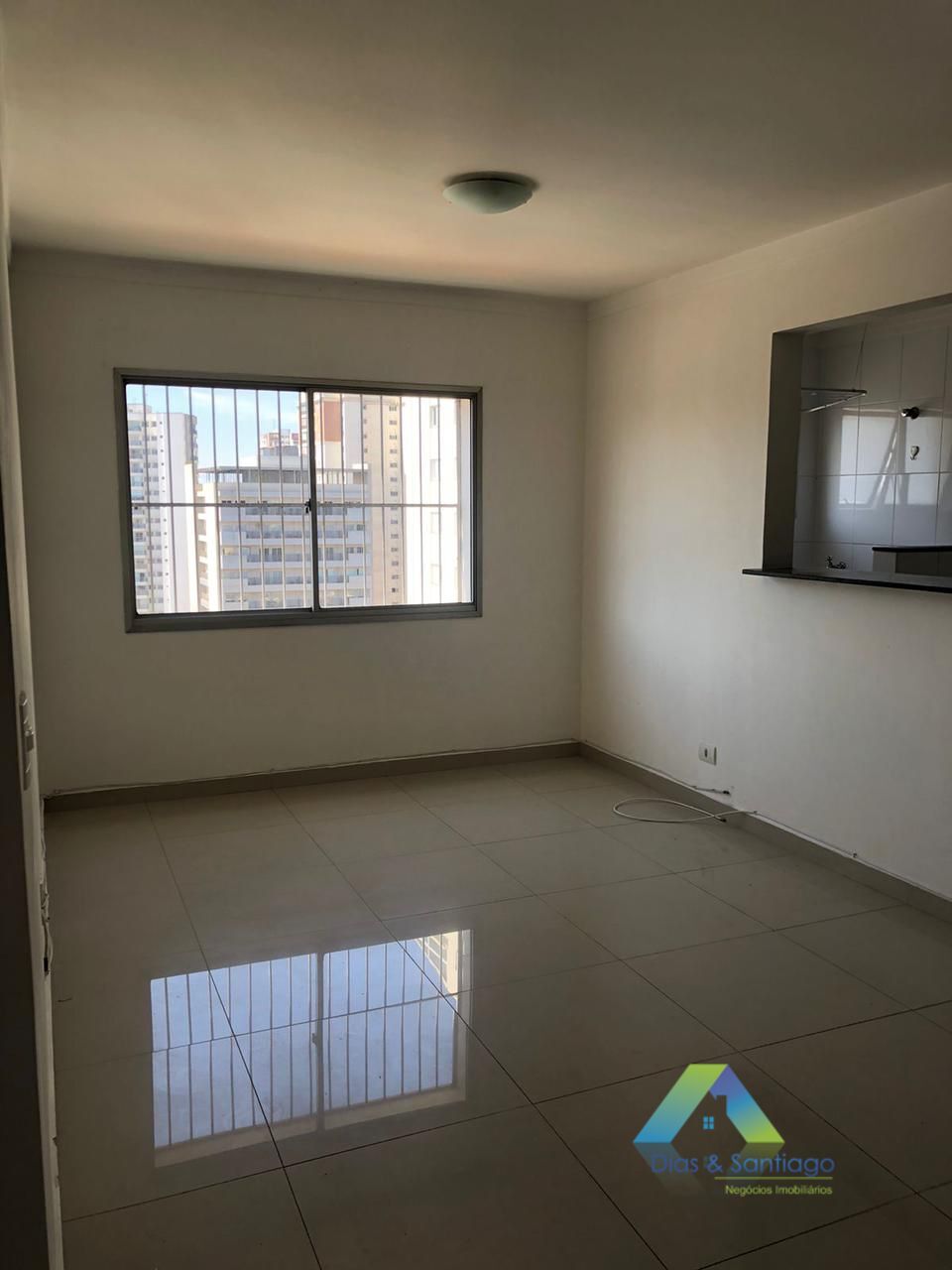 Apartamento à venda com 1 quarto, 60m² - Foto 1