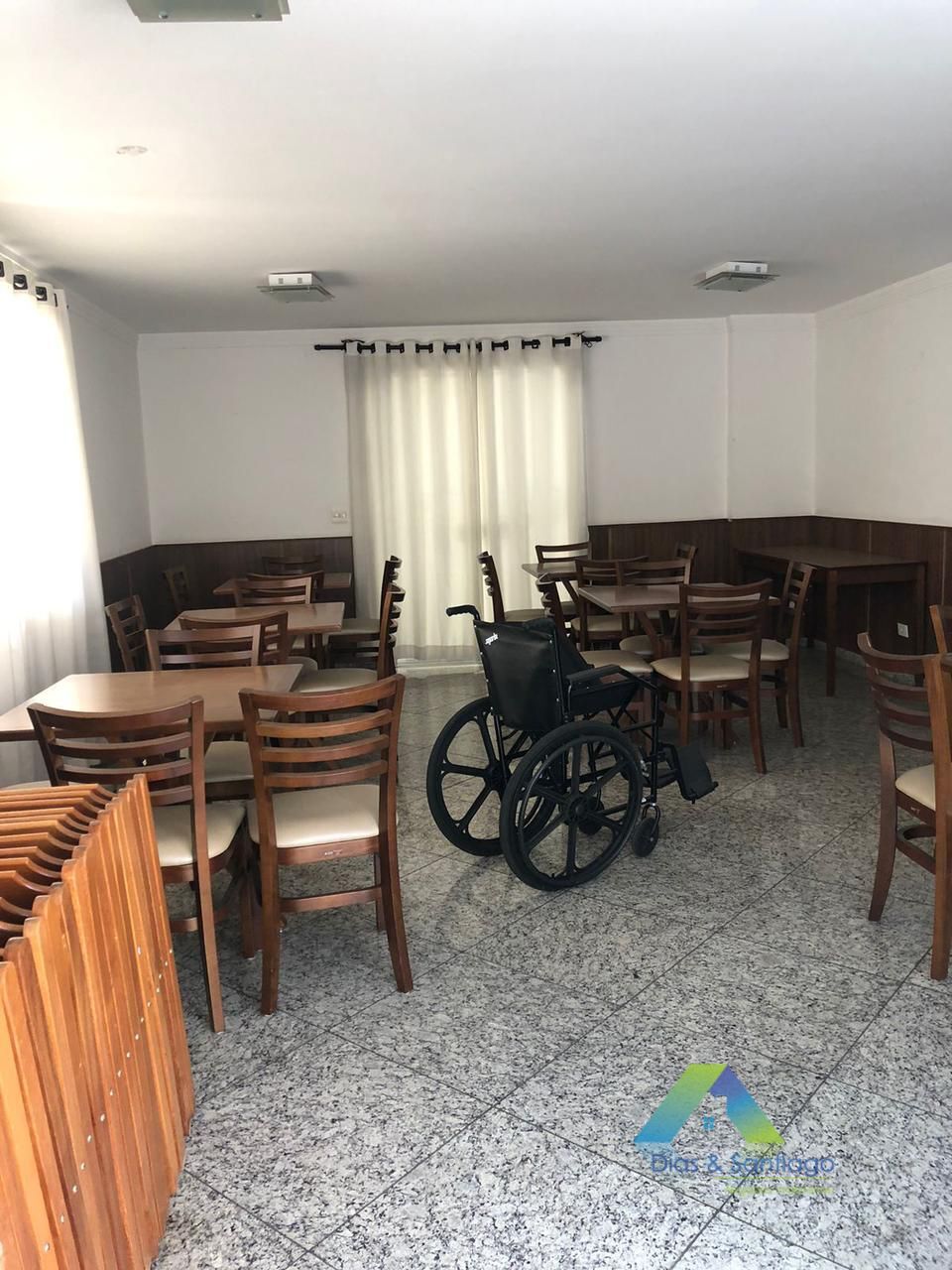 Apartamento à venda com 1 quarto, 60m² - Foto 16