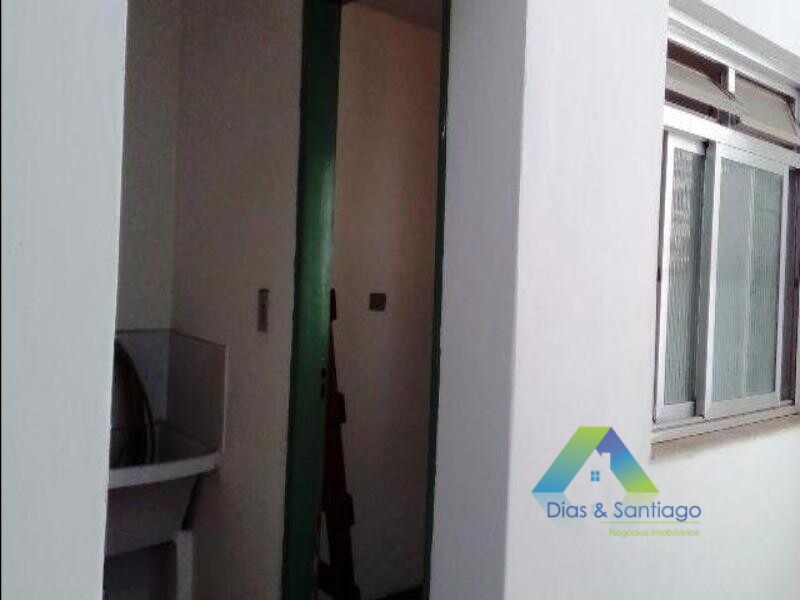 Sobrado à venda com 3 quartos, 140m² - Foto 4