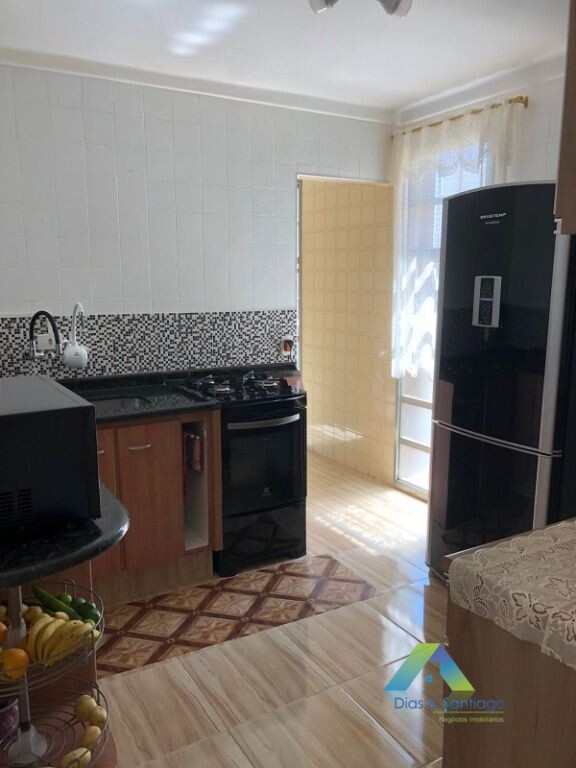 Apartamento à venda com 3 quartos, 90m² - Foto 3