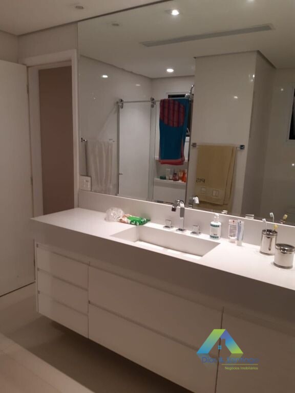 Apartamento à venda com 3 quartos, 122m² - Foto 8