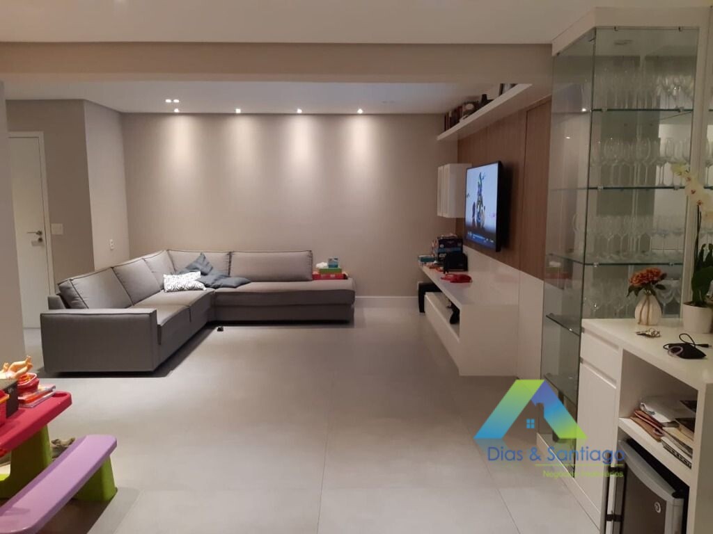 Apartamento à venda com 3 quartos, 122m² - Foto 1