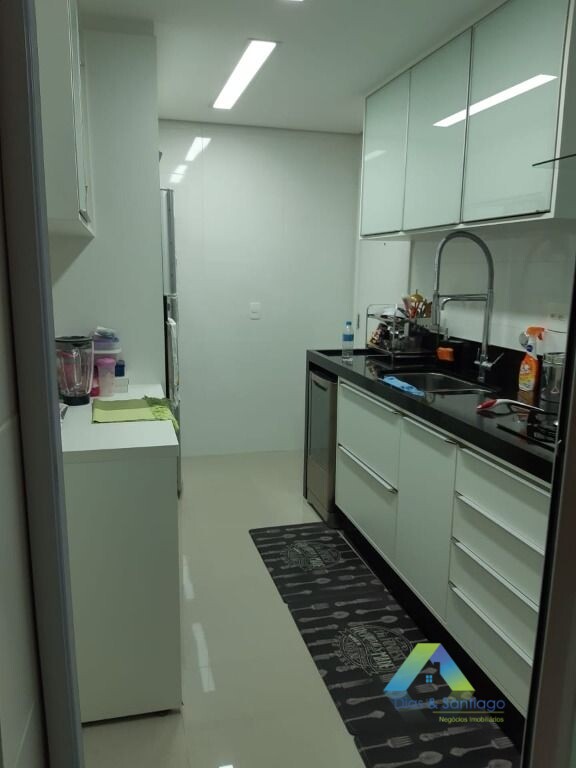 Apartamento à venda com 3 quartos, 122m² - Foto 3