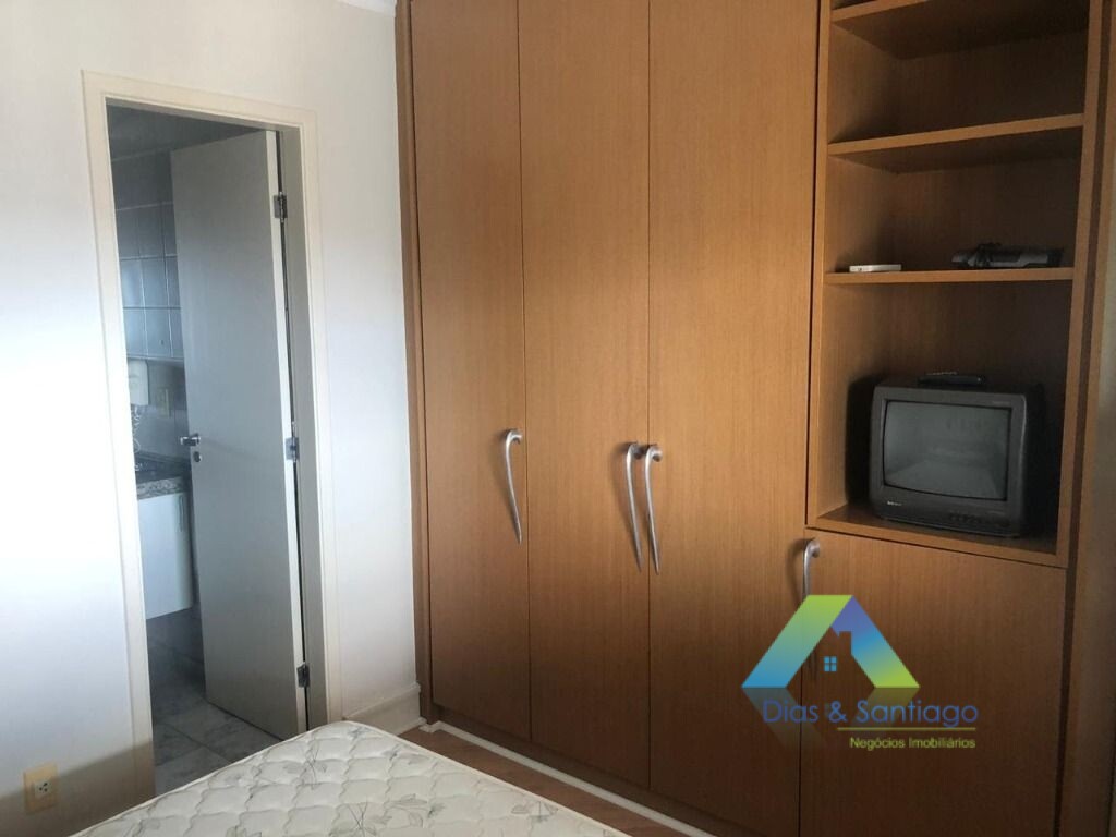 Apartamento à venda com 2 quartos, 60m² - Foto 13