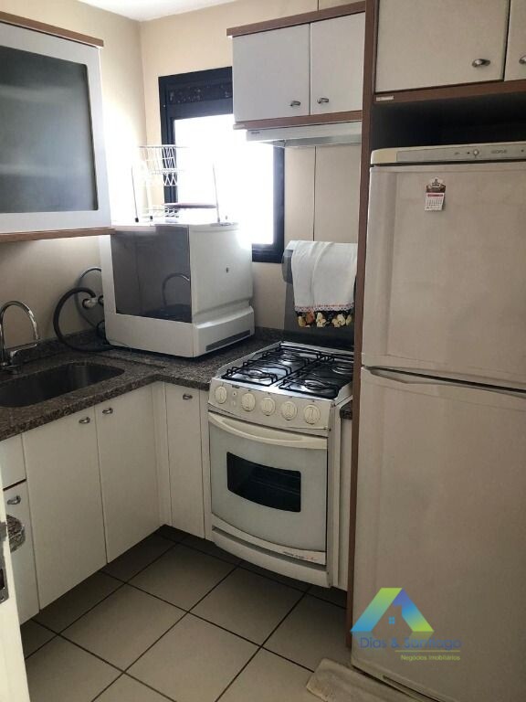 Apartamento à venda com 2 quartos, 60m² - Foto 9