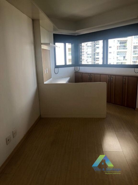 Apartamento à venda com 4 quartos, 180m² - Foto 44