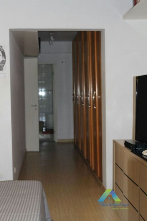 Apartamento à venda com 4 quartos, 180m² - Foto 29