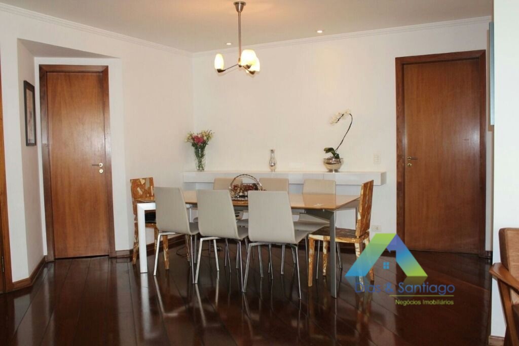 Apartamento à venda com 4 quartos, 180m² - Foto 17