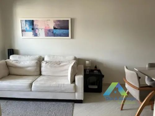 Apartamento à venda com 2 quartos, 61m² - Foto 4