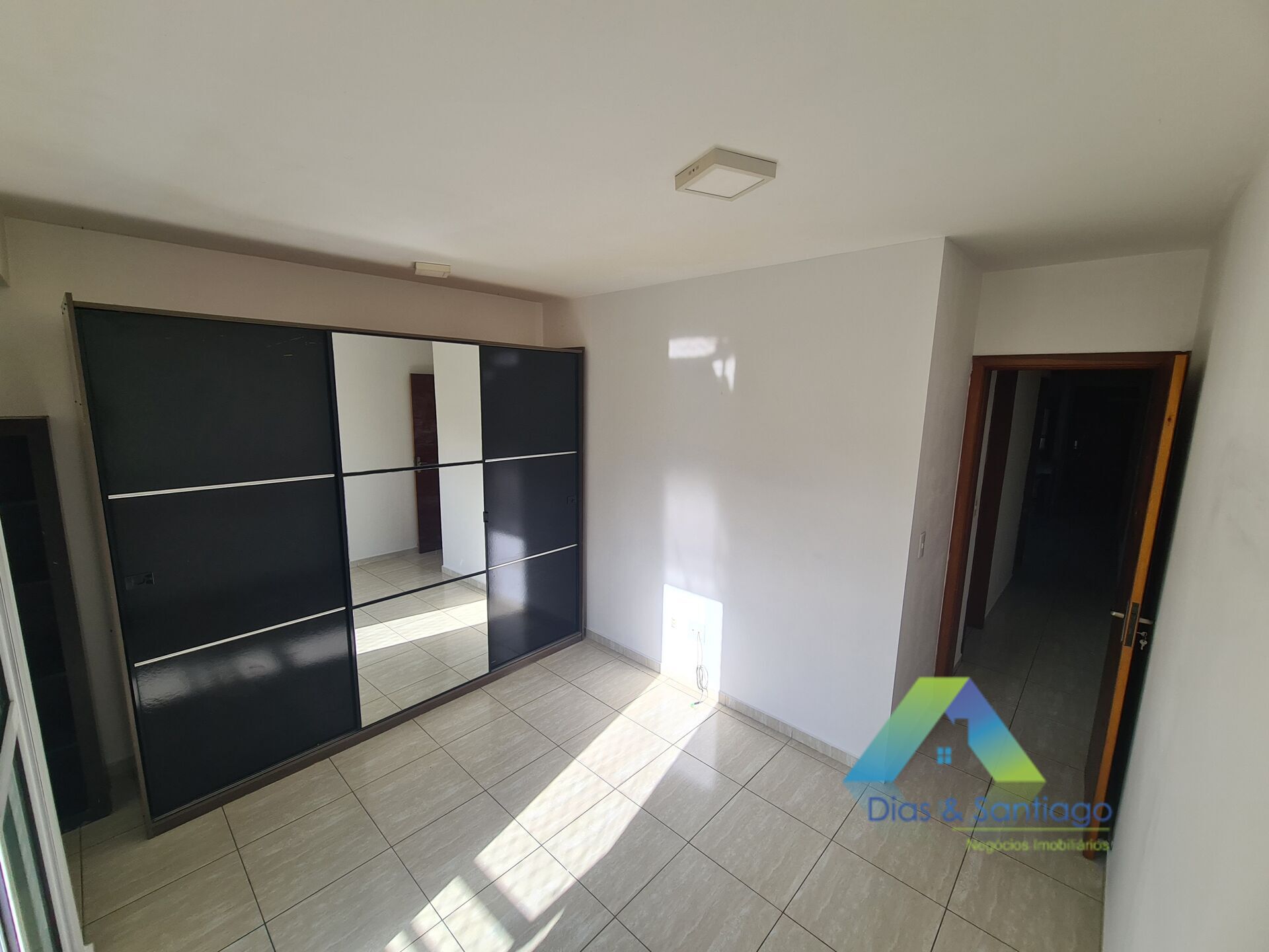 Apartamento à venda com 2 quartos, 54m² - Foto 18