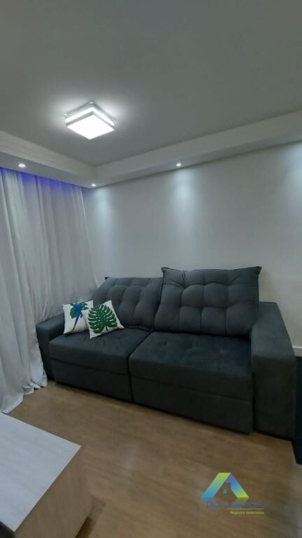 Apartamento à venda com 2 quartos, 50m² - Foto 4