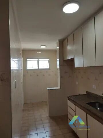 Apartamento à venda com 2 quartos, 56m² - Foto 12