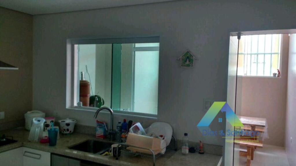 Sobrado à venda com 3 quartos, 176m² - Foto 4