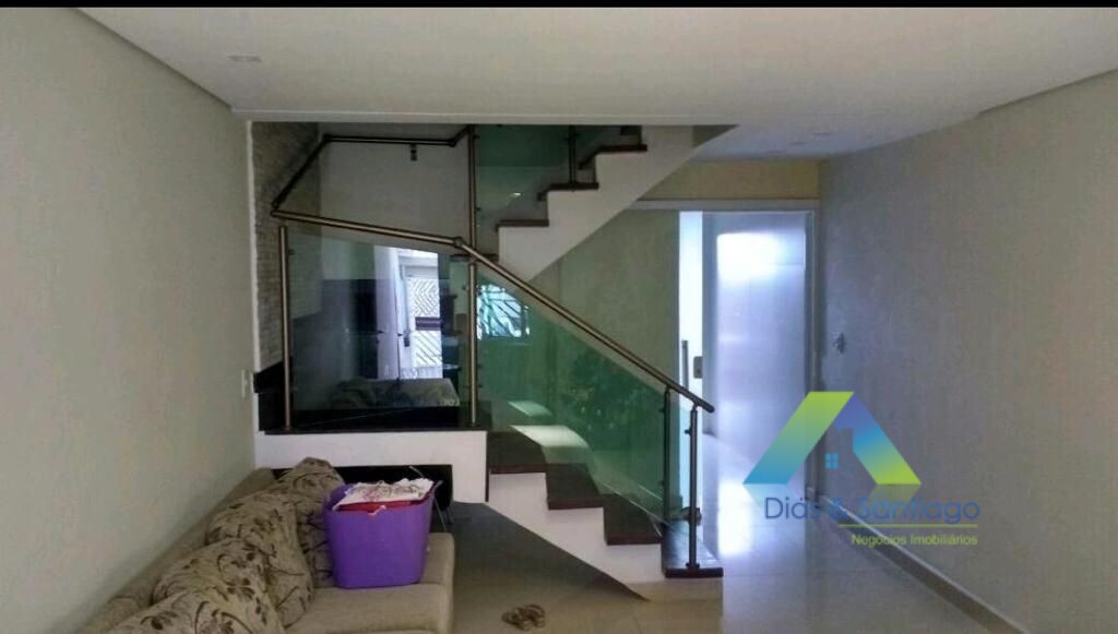 Sobrado à venda com 3 quartos, 176m² - Foto 1