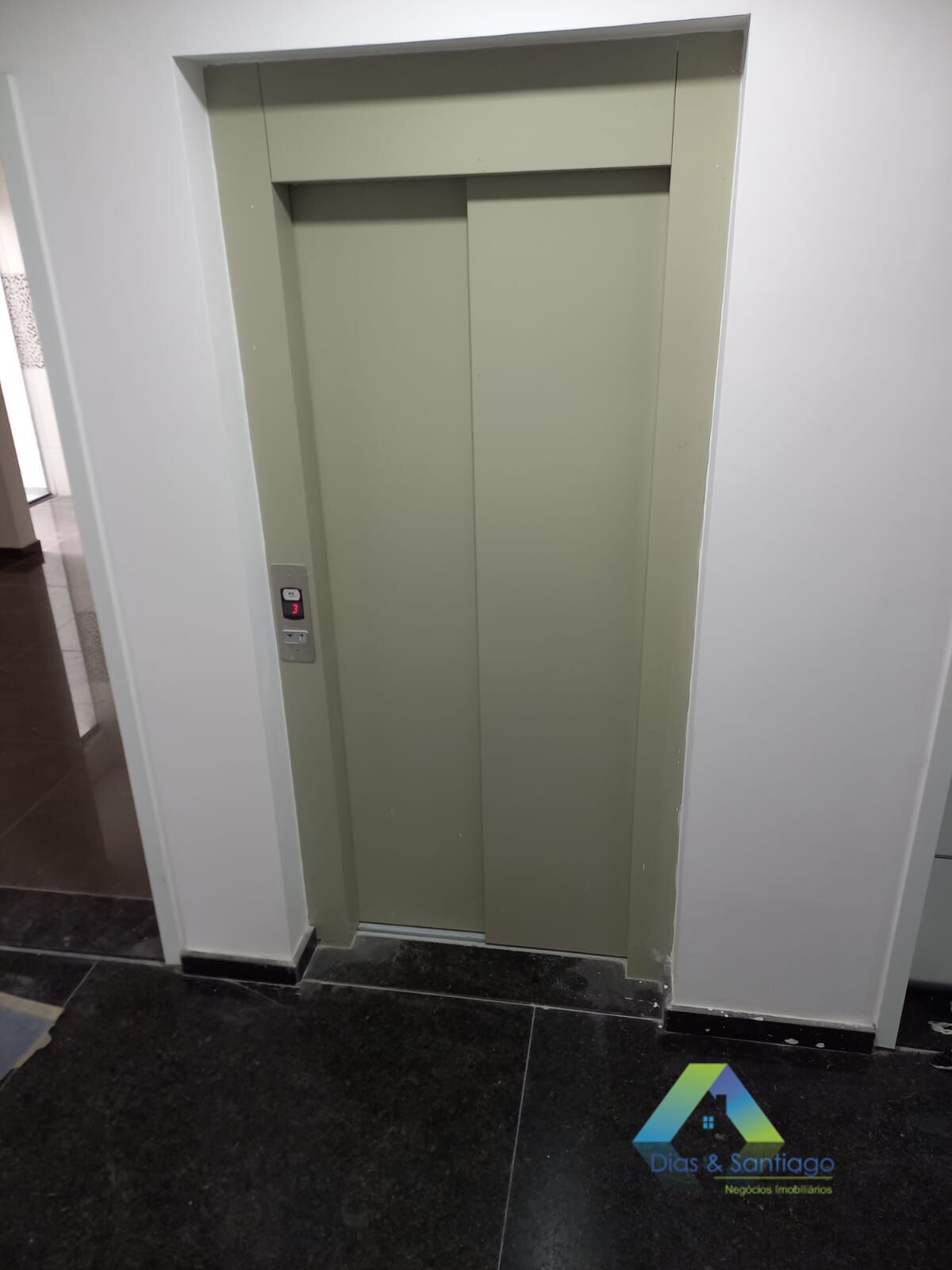 Apartamento à venda com 3 quartos, 75m² - Foto 26