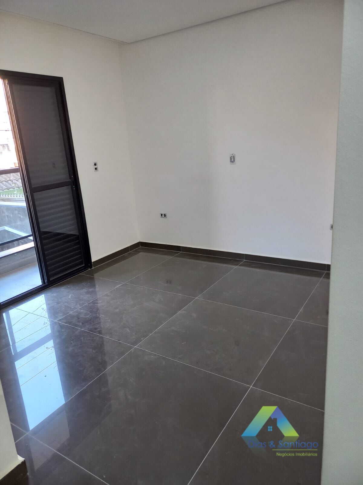 Apartamento à venda com 3 quartos, 75m² - Foto 14