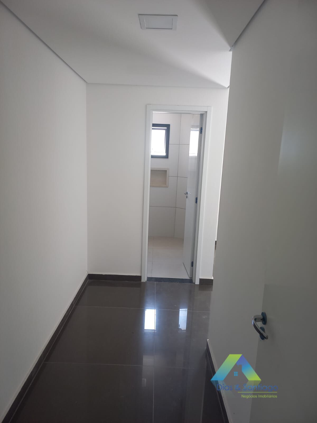 Apartamento à venda com 3 quartos, 75m² - Foto 10