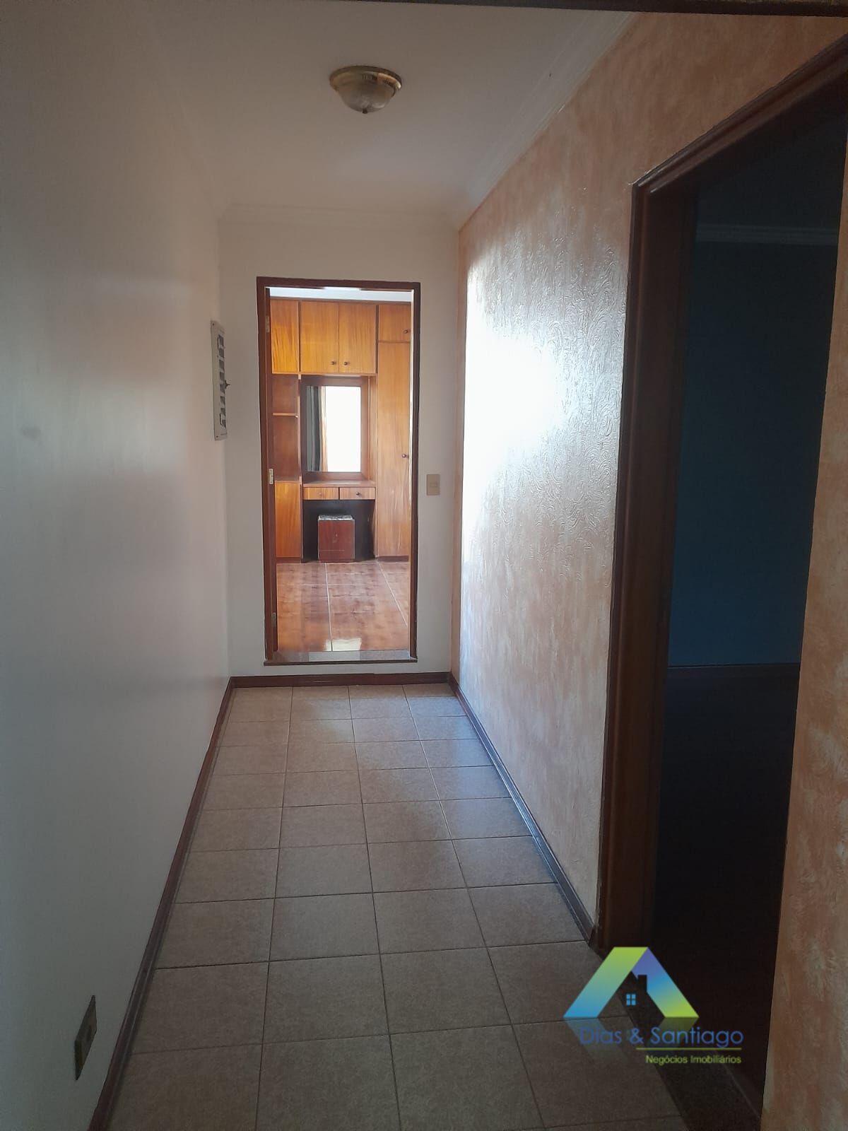 Casa à venda com 3 quartos, 179m² - Foto 9