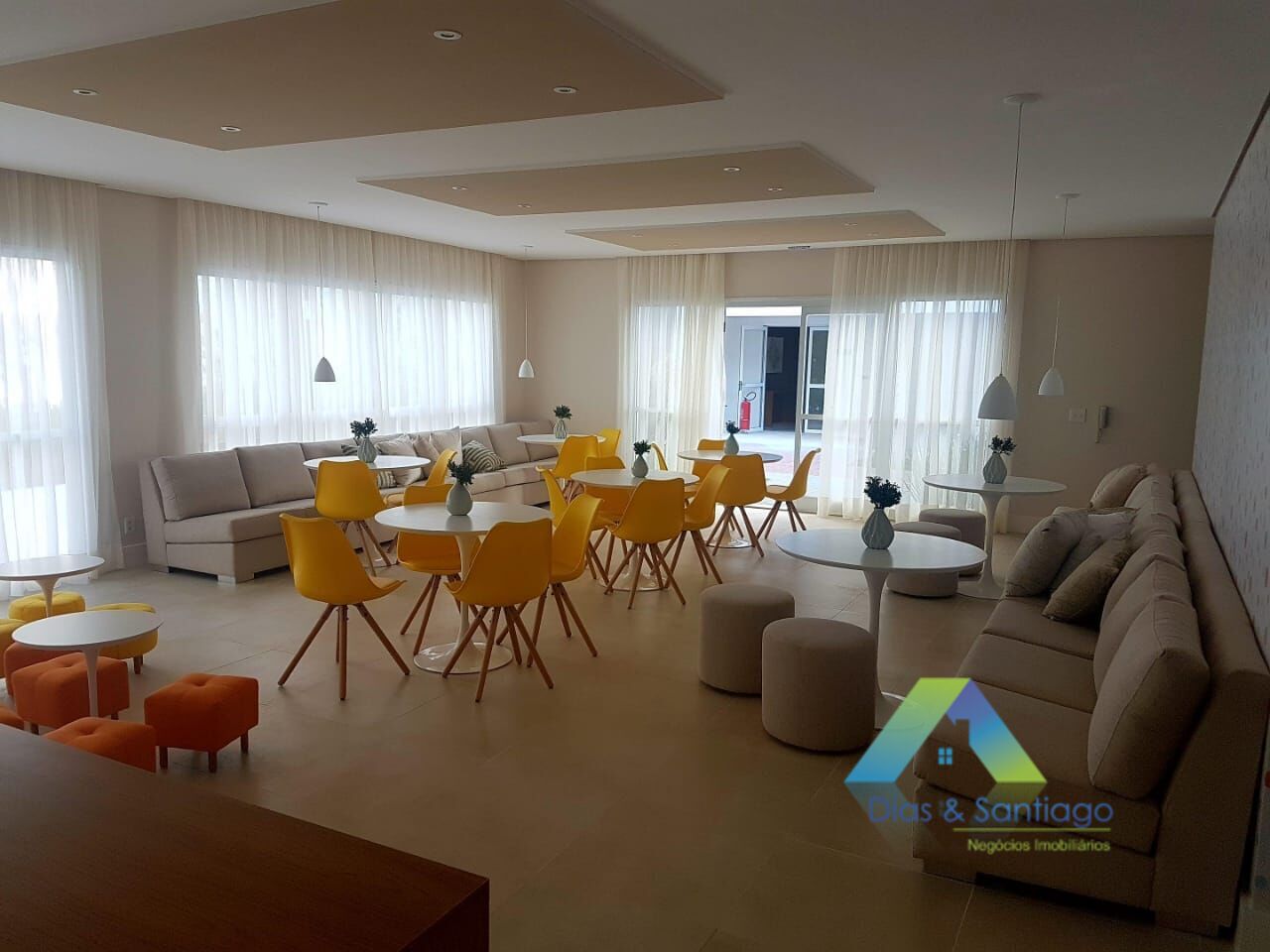 Apartamento à venda com 2 quartos, 63m² - Foto 29