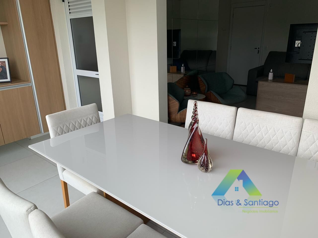 Apartamento à venda com 2 quartos, 63m² - Foto 8