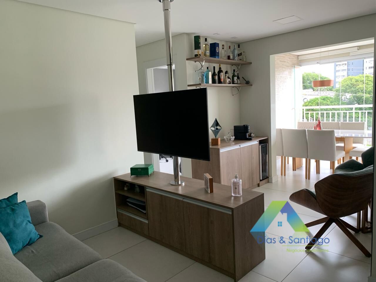 Apartamento à venda com 2 quartos, 63m² - Foto 4