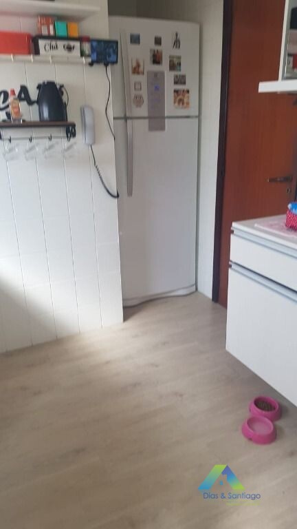 Apartamento à venda com 2 quartos, 64m² - Foto 10