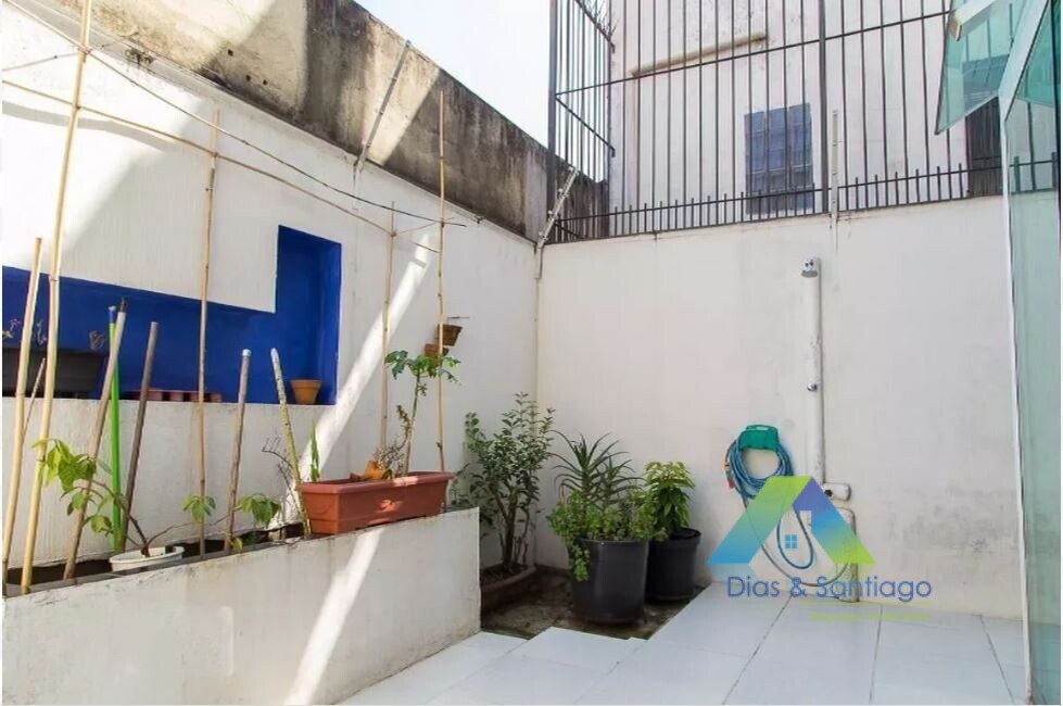 Casa à venda com 3 quartos, 262m² - Foto 41