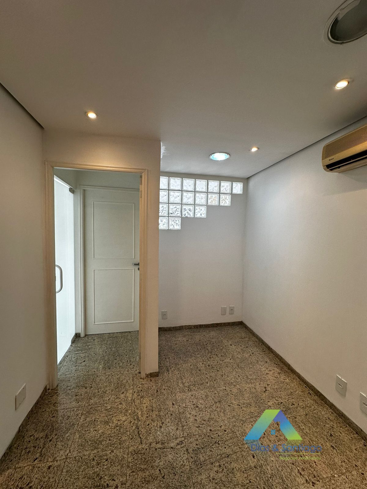 Conjunto Comercial-Sala para alugar, 35m² - Foto 4