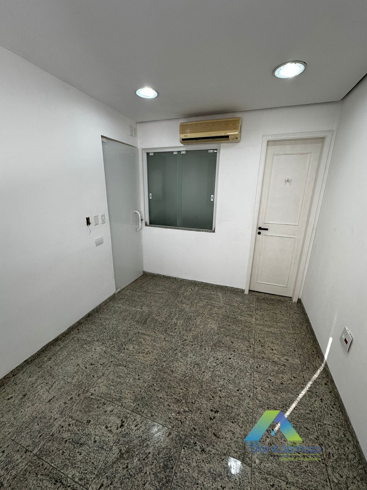 Conjunto Comercial-Sala para alugar, 35m² - Foto 14