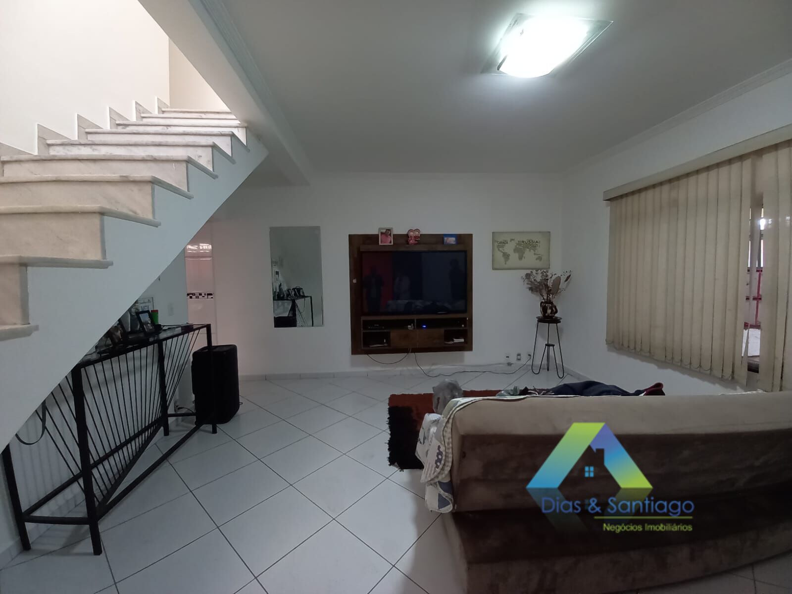 Sobrado à venda com 3 quartos, 120m² - Foto 2