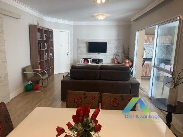 Apartamento à venda com 3 quartos, 123m² - Foto 4