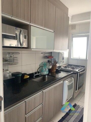 Apartamento à venda com 3 quartos, 123m² - Foto 2