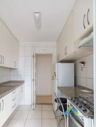 Apartamento à venda com 2 quartos, 63m² - Foto 12