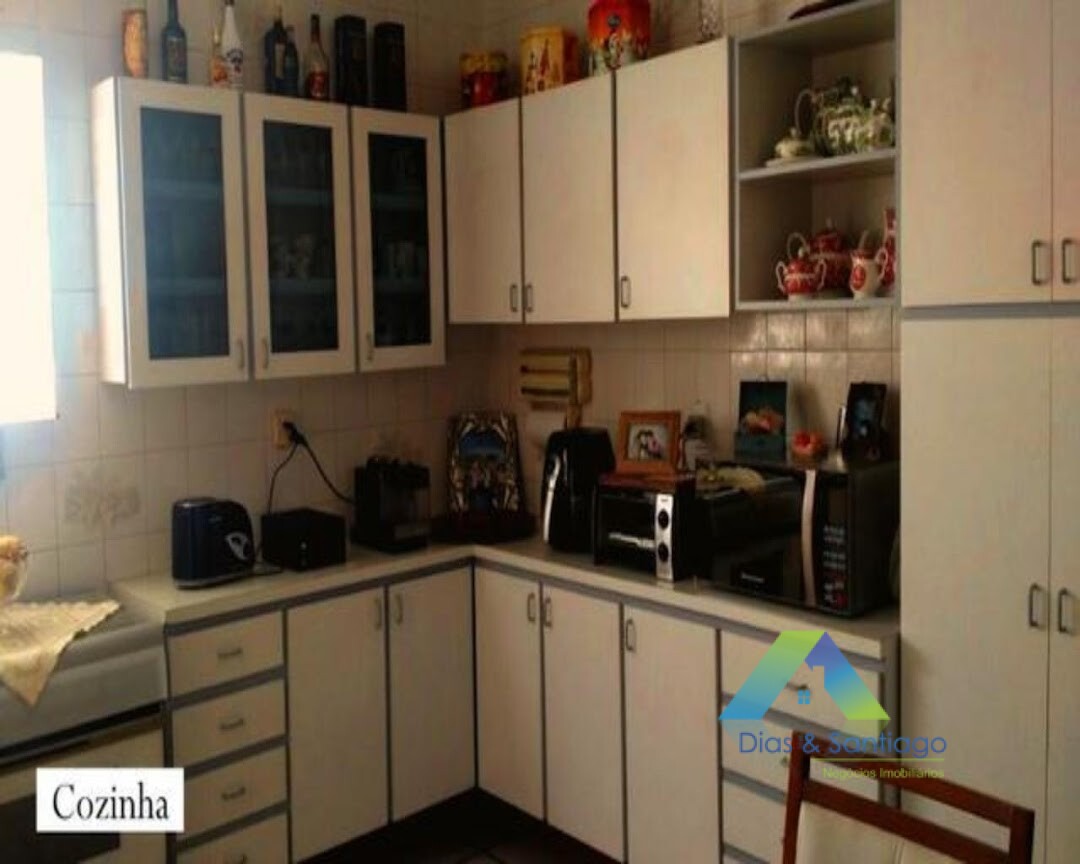 Sobrado à venda com 3 quartos, 209m² - Foto 8