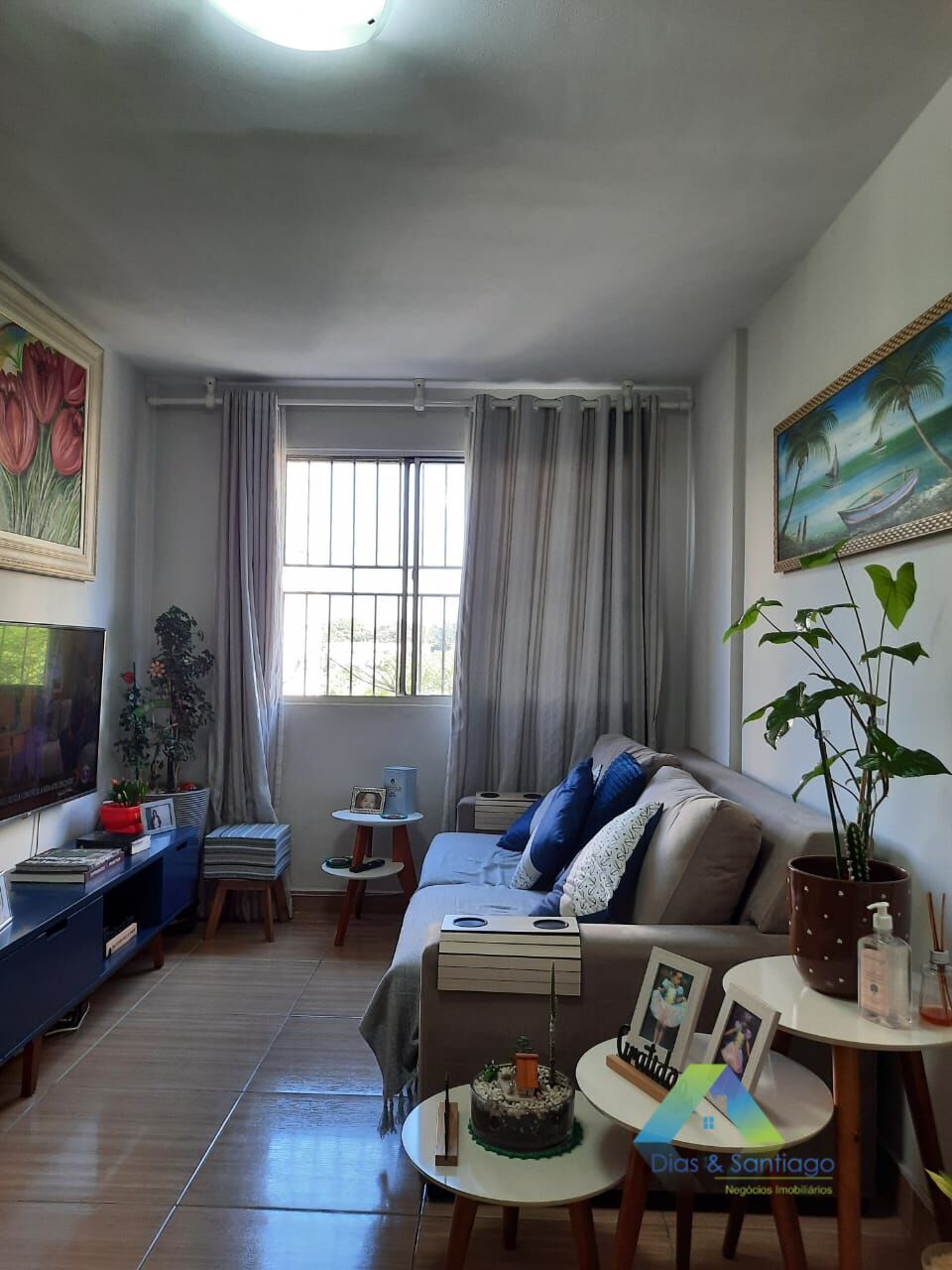 Apartamento à venda com 2 quartos, 57m² - Foto 1