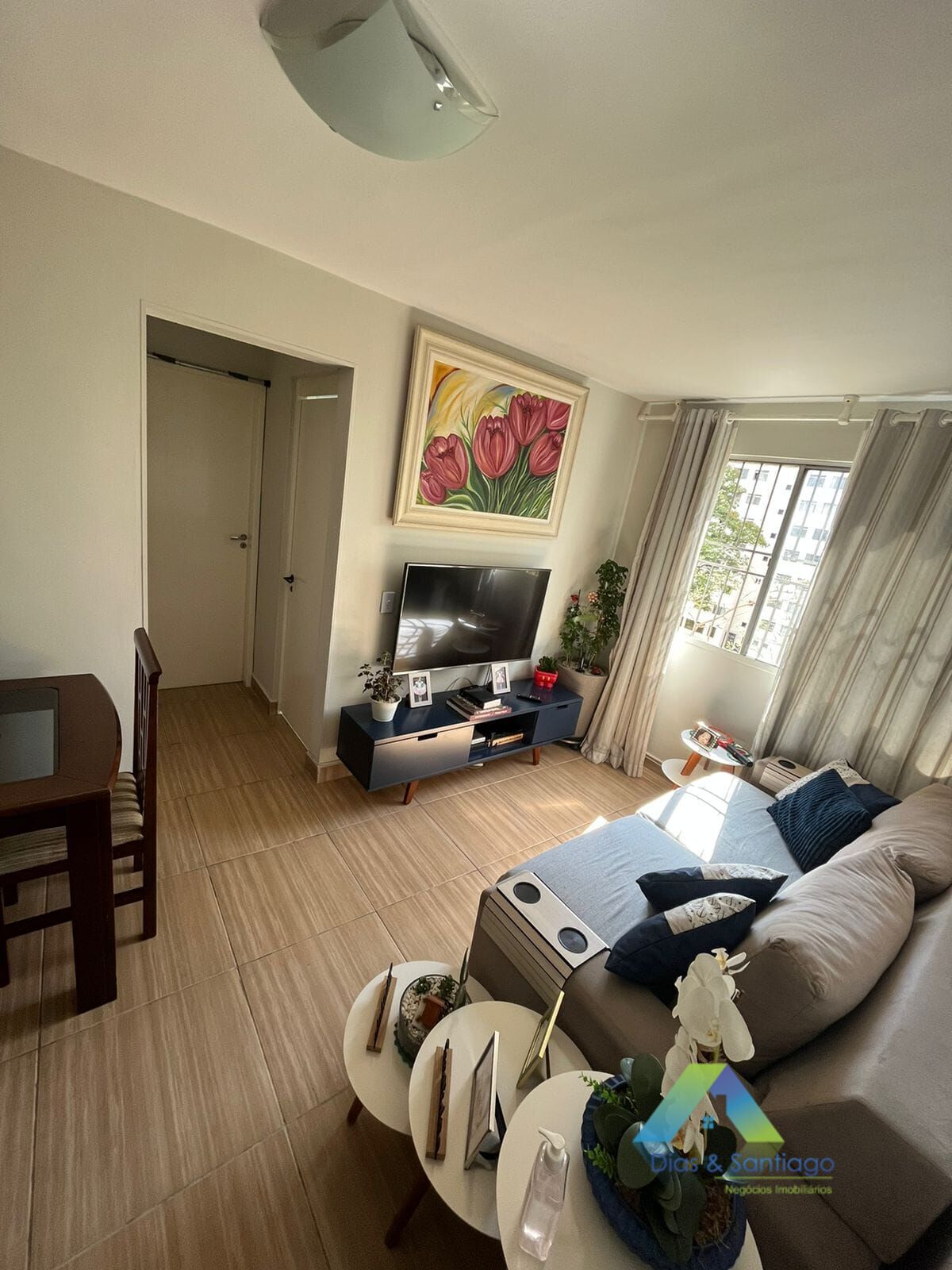 Apartamento à venda com 2 quartos, 57m² - Foto 2