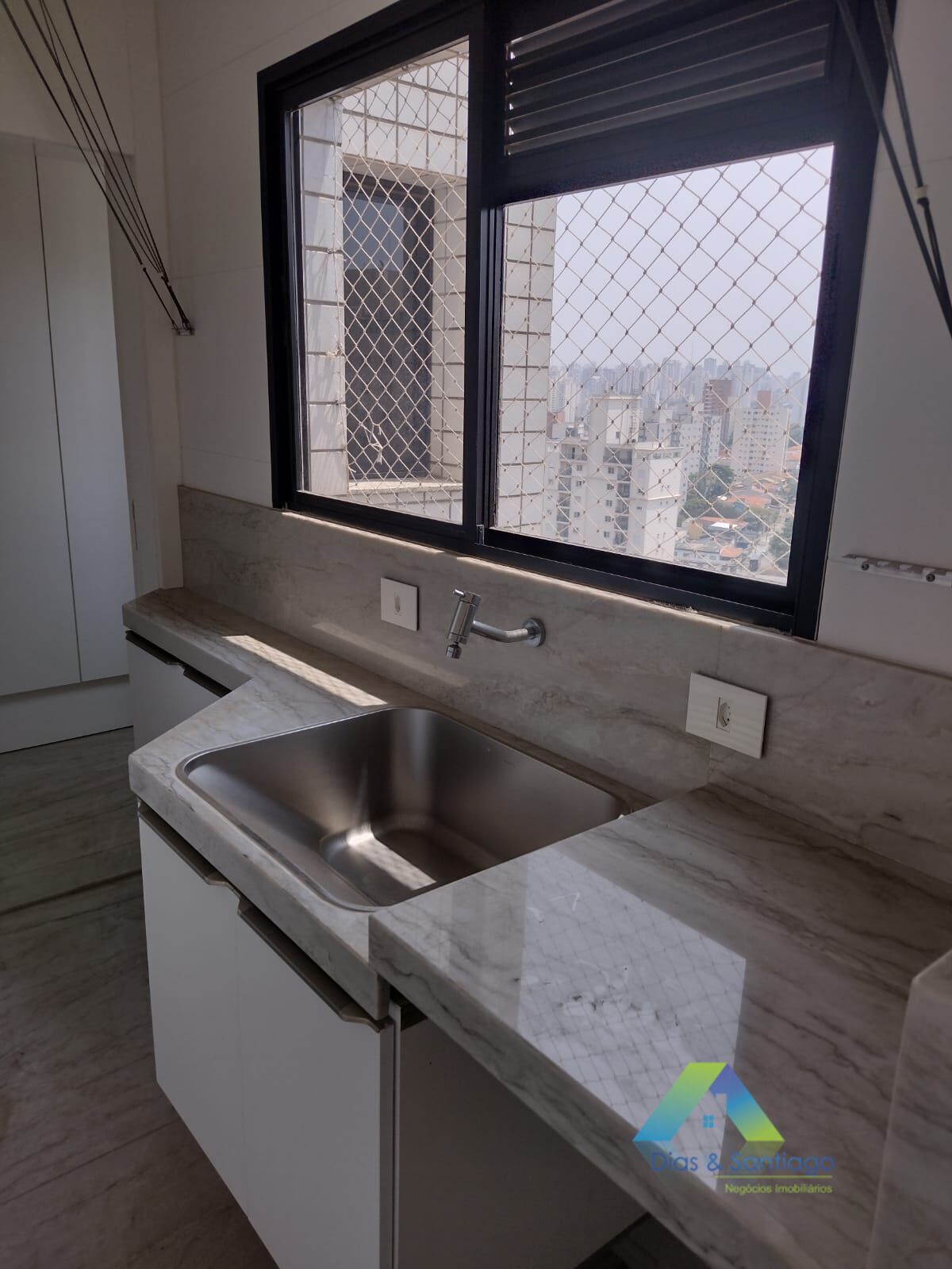 Apartamento à venda com 3 quartos, 170m² - Foto 29