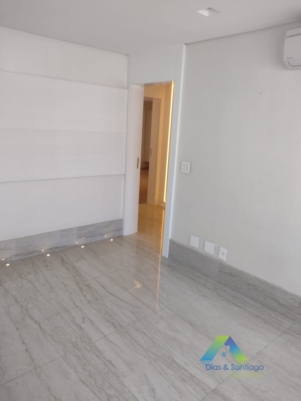 Apartamento à venda com 3 quartos, 170m² - Foto 34