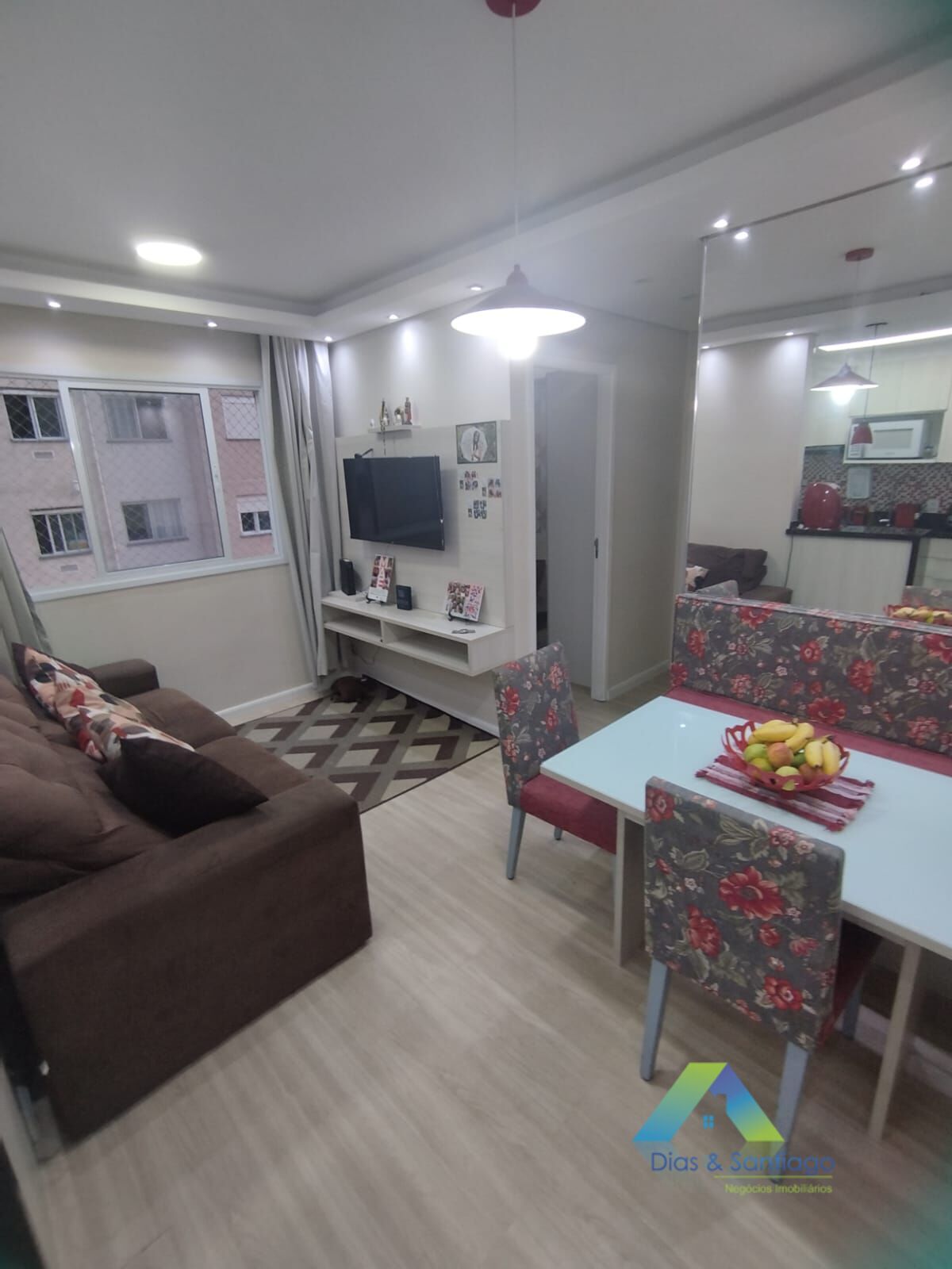 Apartamento à venda com 2 quartos, 45m² - Foto 1