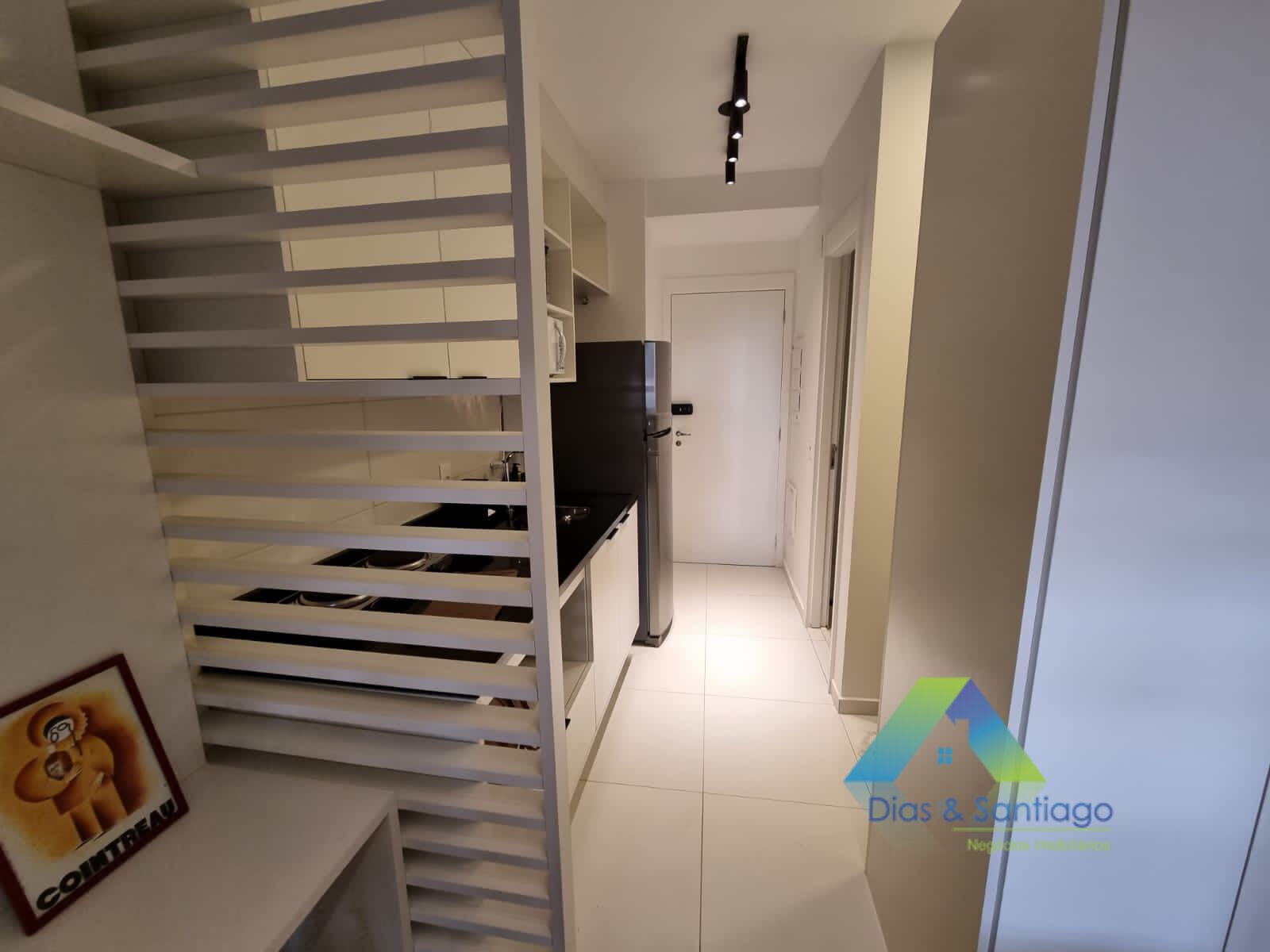 Apartamento à venda com 1 quarto, 30m² - Foto 6