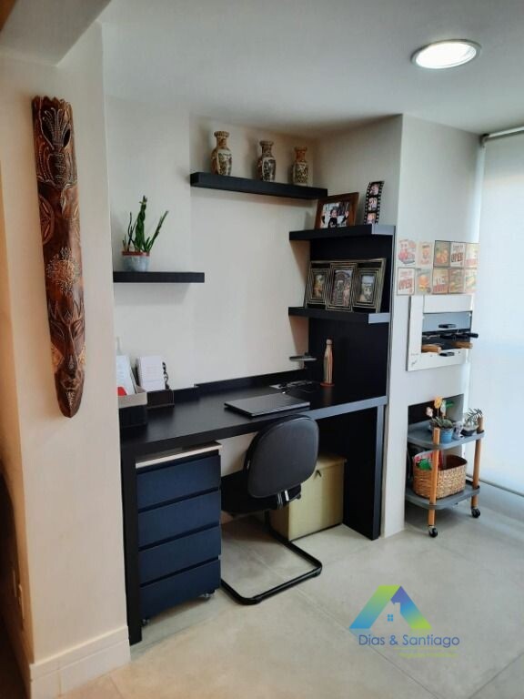 Apartamento à venda com 2 quartos, 68m² - Foto 25