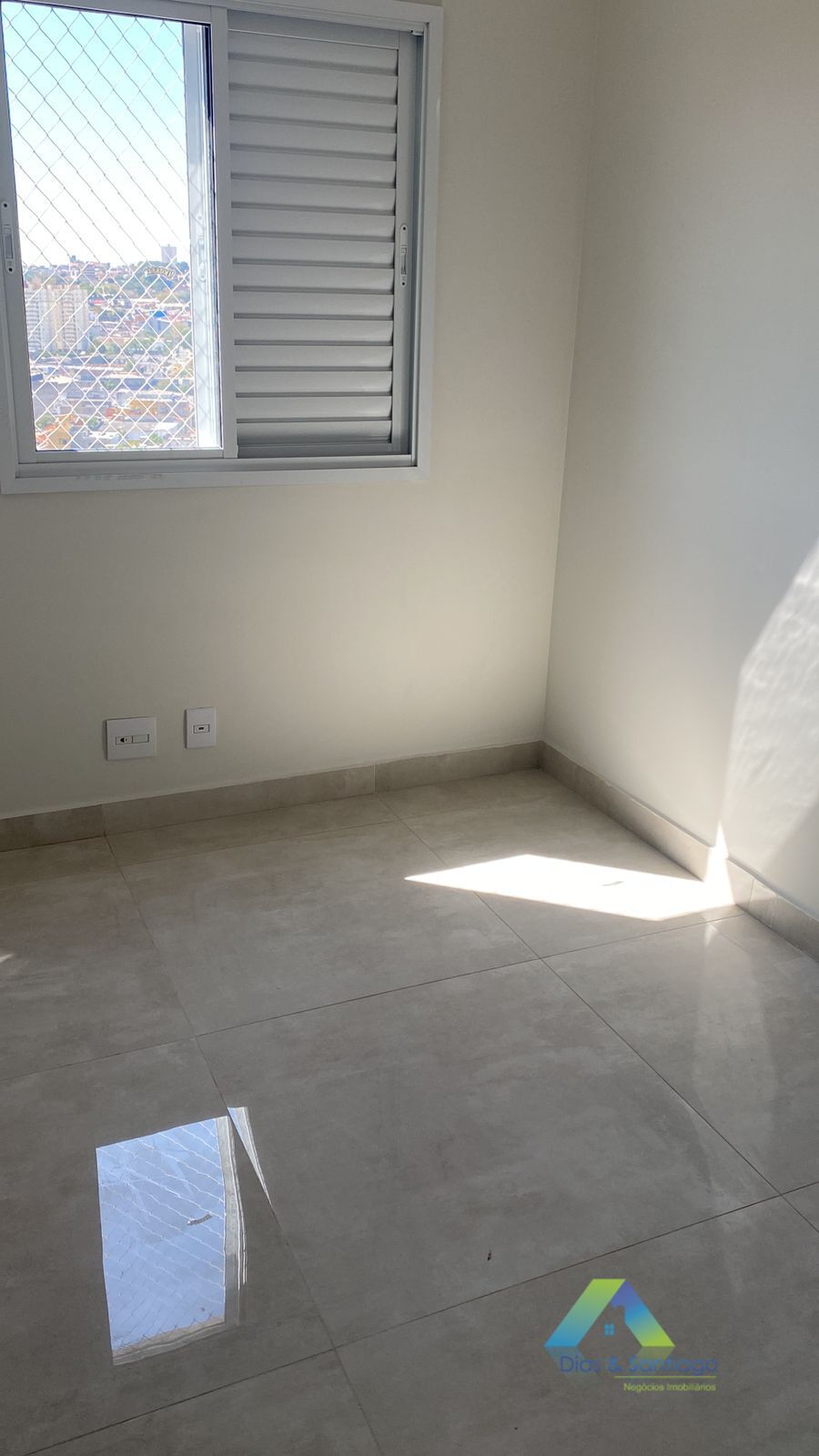 Apartamento para alugar com 2 quartos, 65m² - Foto 9