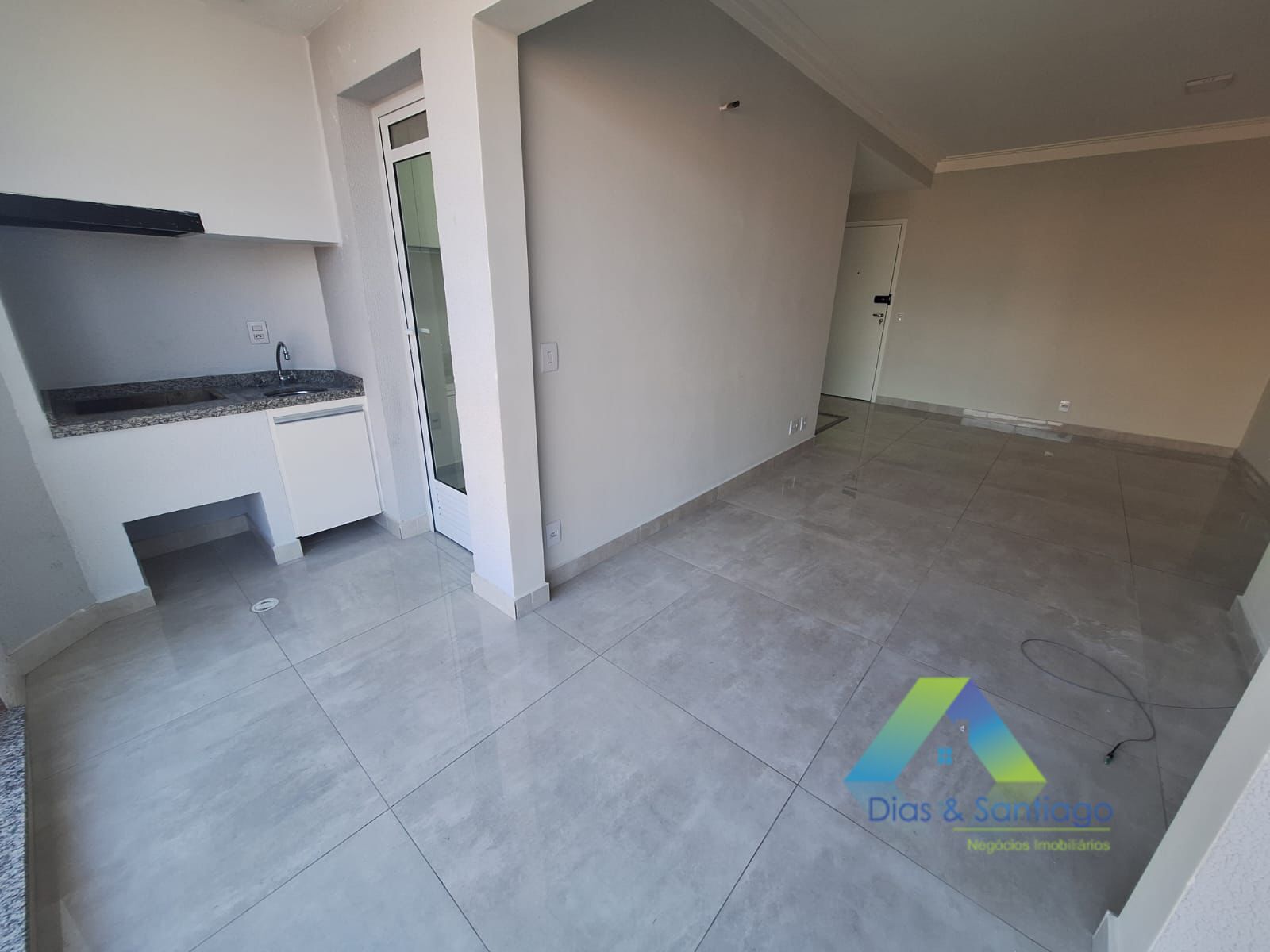 Apartamento para alugar com 2 quartos, 65m² - Foto 1