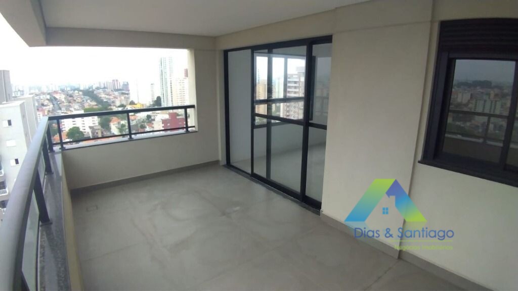 Apartamento à venda com 3 quartos, 161m² - Foto 11