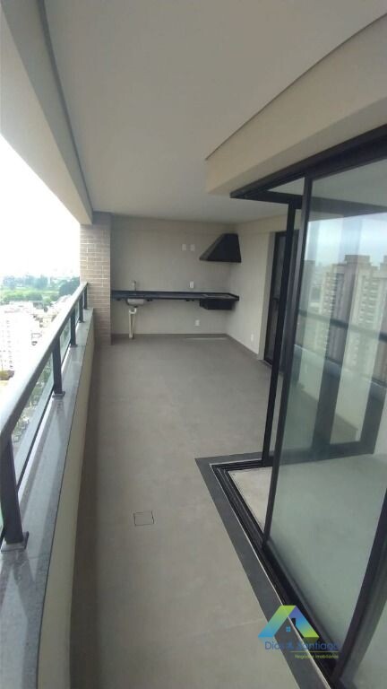 Apartamento à venda com 3 quartos, 161m² - Foto 22