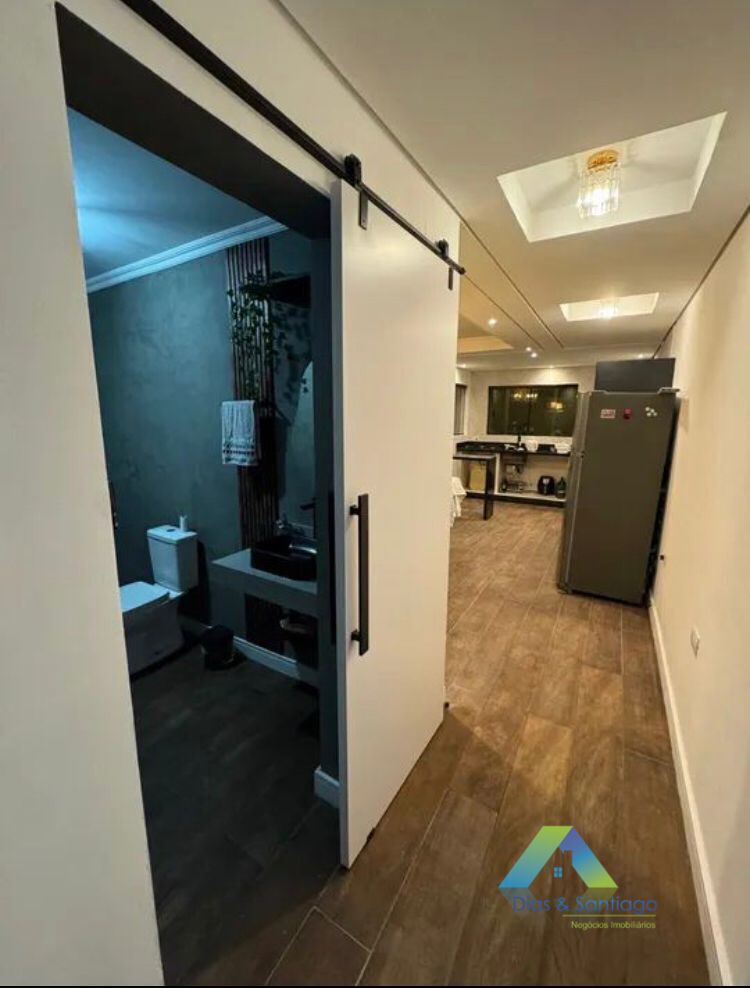 Sobrado à venda com 3 quartos, 196m² - Foto 5