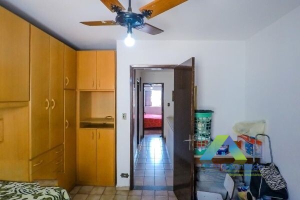 Sobrado à venda com 2 quartos, 127m² - Foto 3