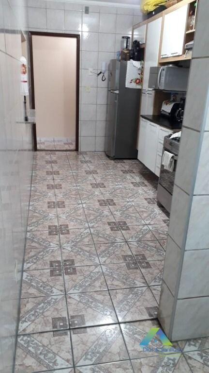 Apartamento à venda com 2 quartos, 85m² - Foto 7