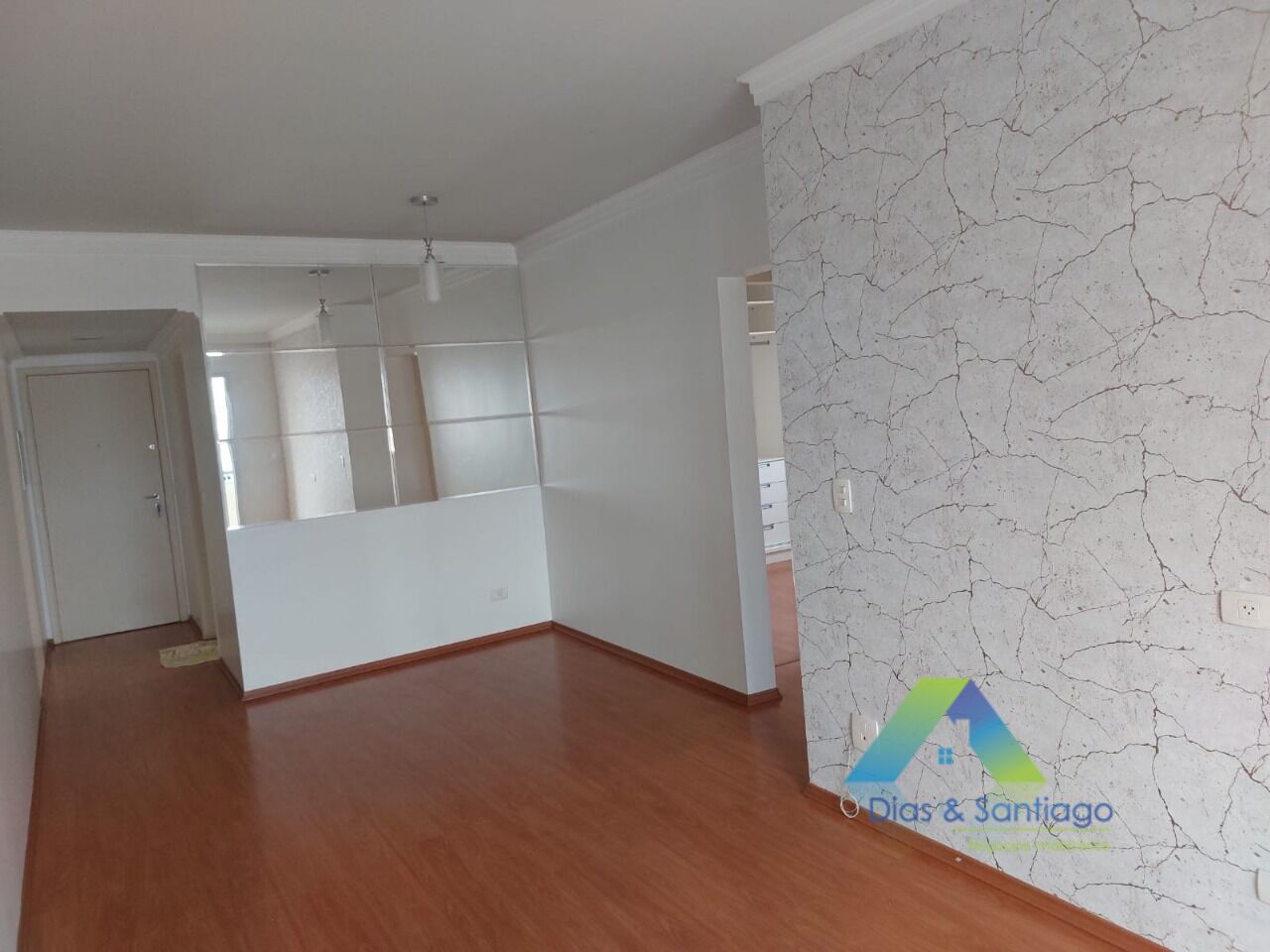 Apartamento à venda com 2 quartos, 67m² - Foto 1